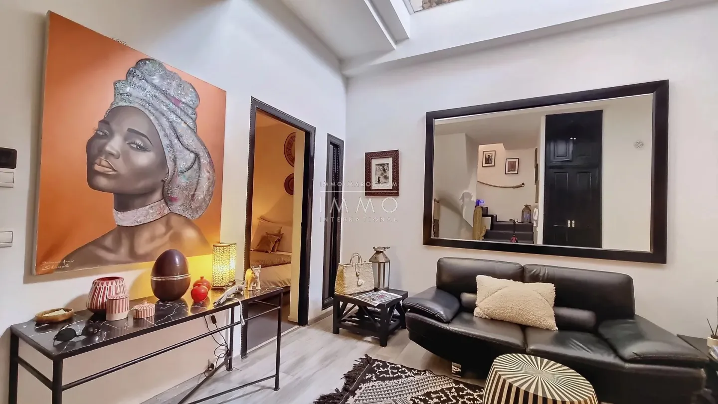 Duplex house just steps away from jemaa el-fna square and the koutoubia.