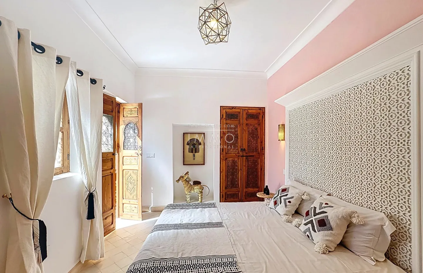 Riad renovated for sale in the heart of the medina marrakech
