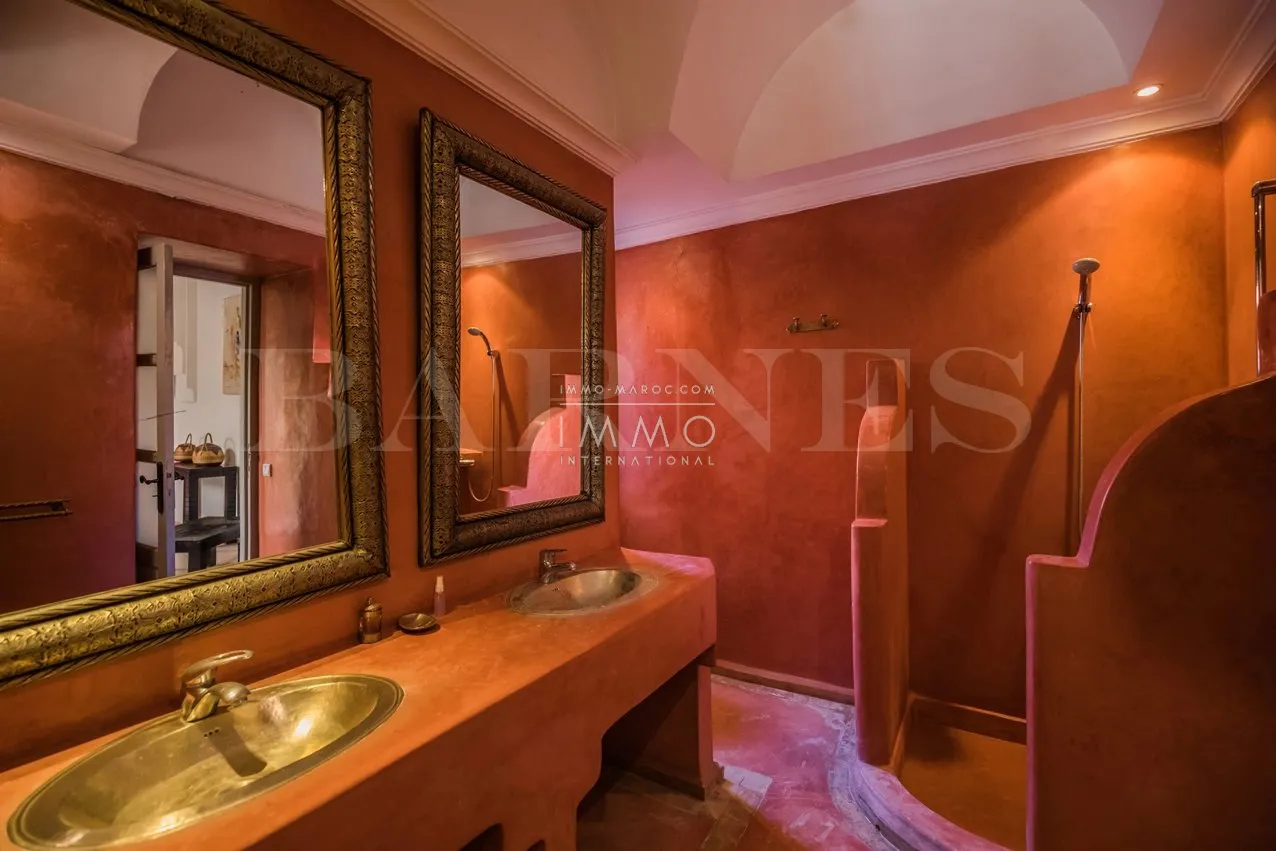 Riad guesthouse for sale in marrakech