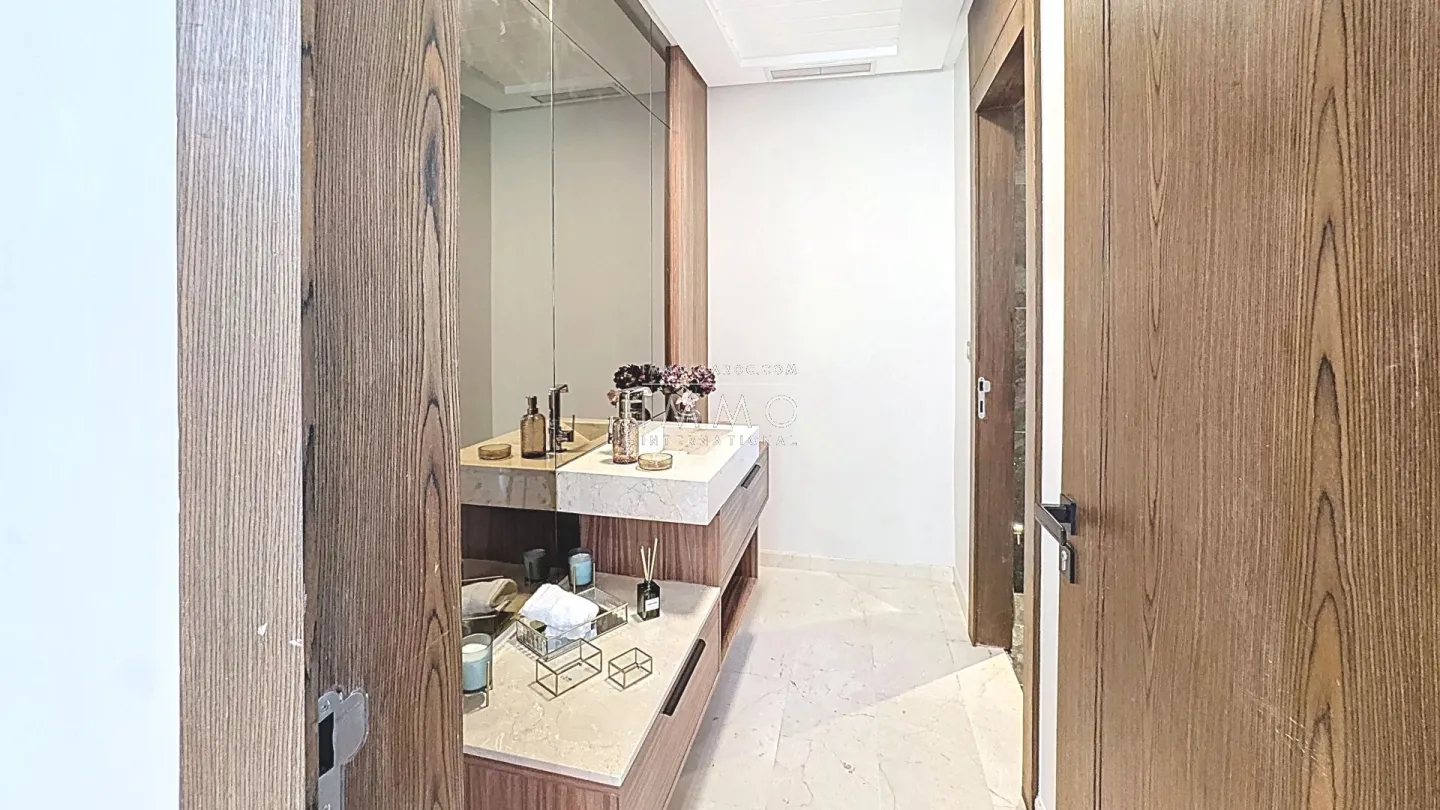 Charming villa just 20 minutes from downtown – route de l’ourika, km 12 land size: 488 m² | living area: 373 m²