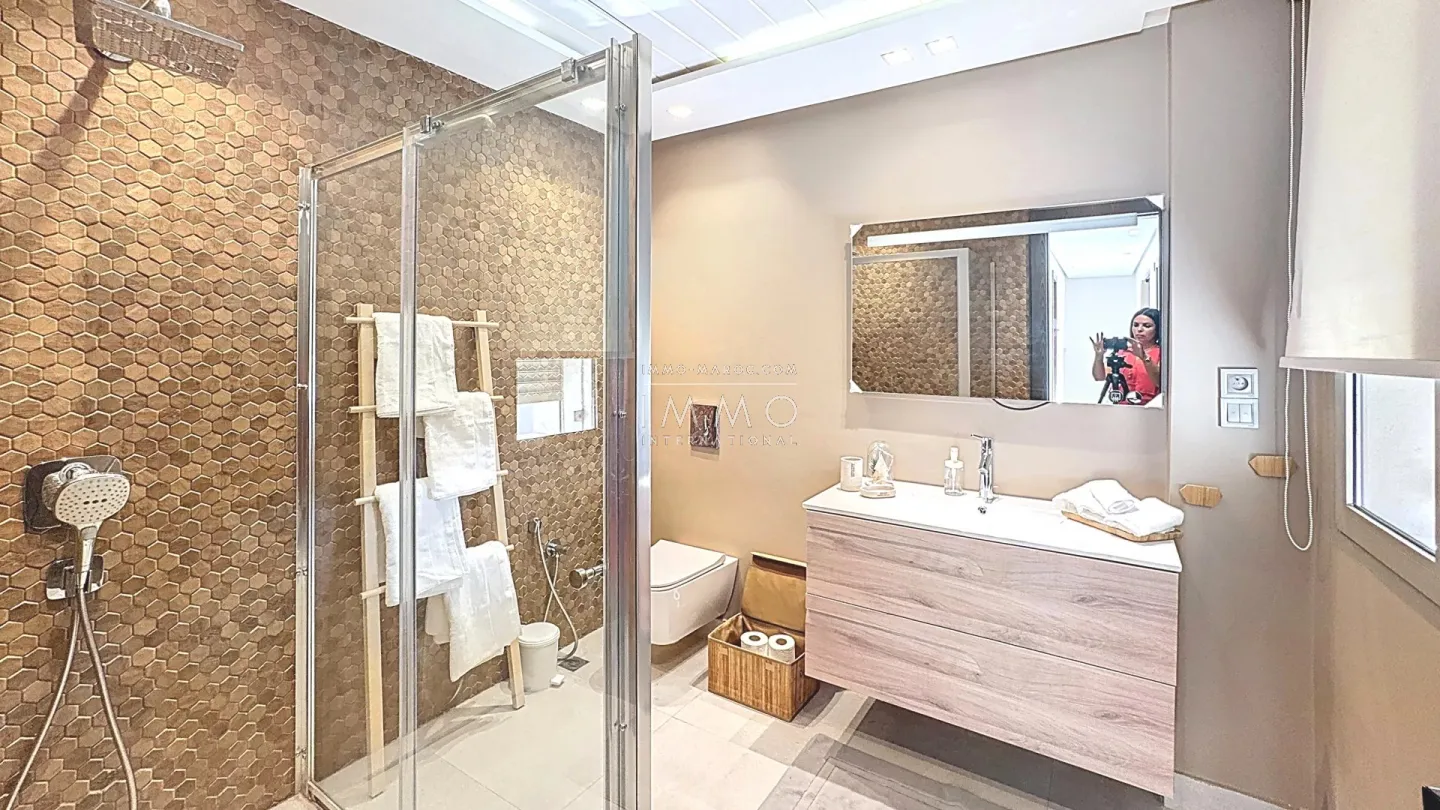 Charming villa just 20 minutes from downtown – route de l’ourika, km 12 land size: 488 m² | living area: 373 m²