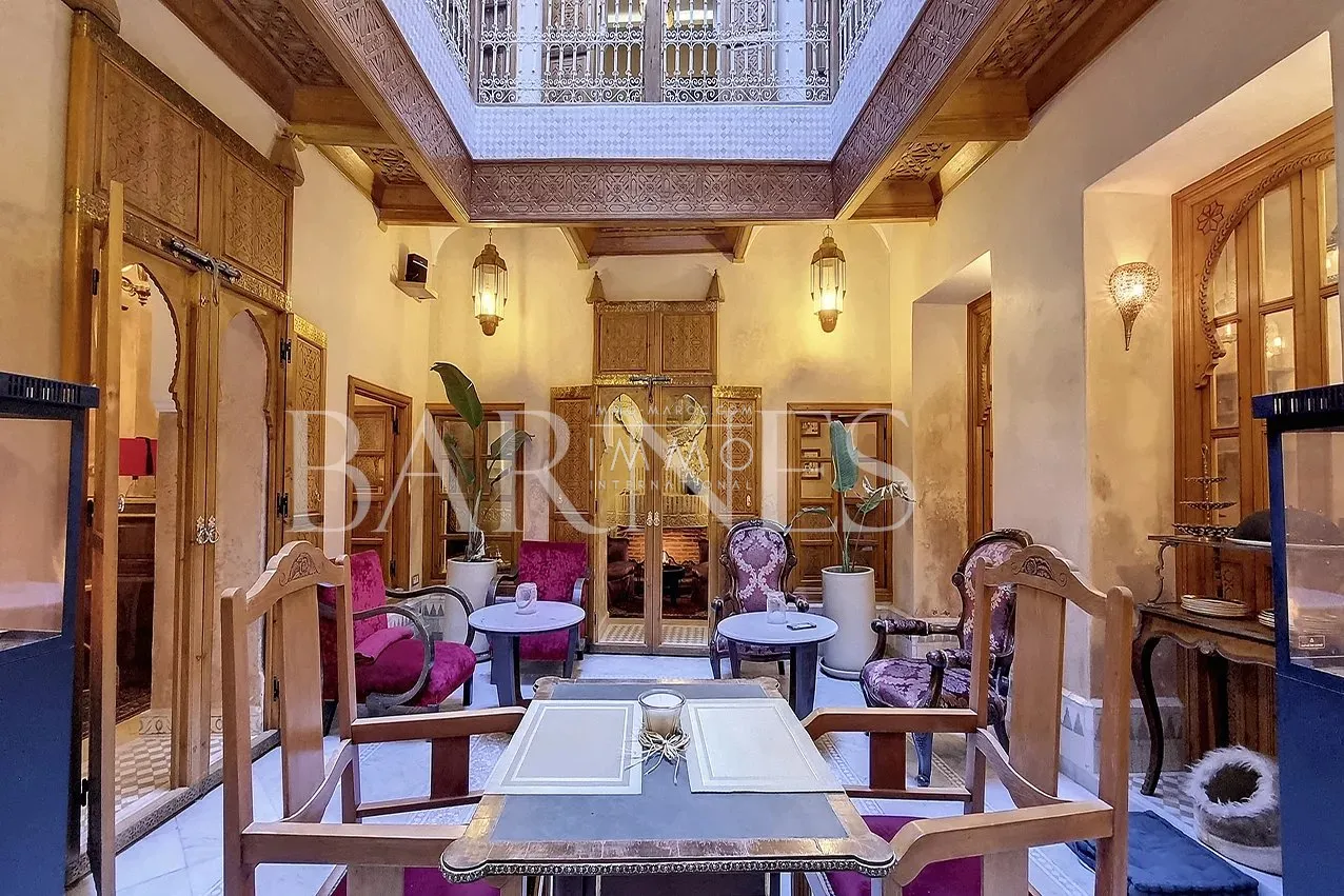 "splendid luxurious residential riad"