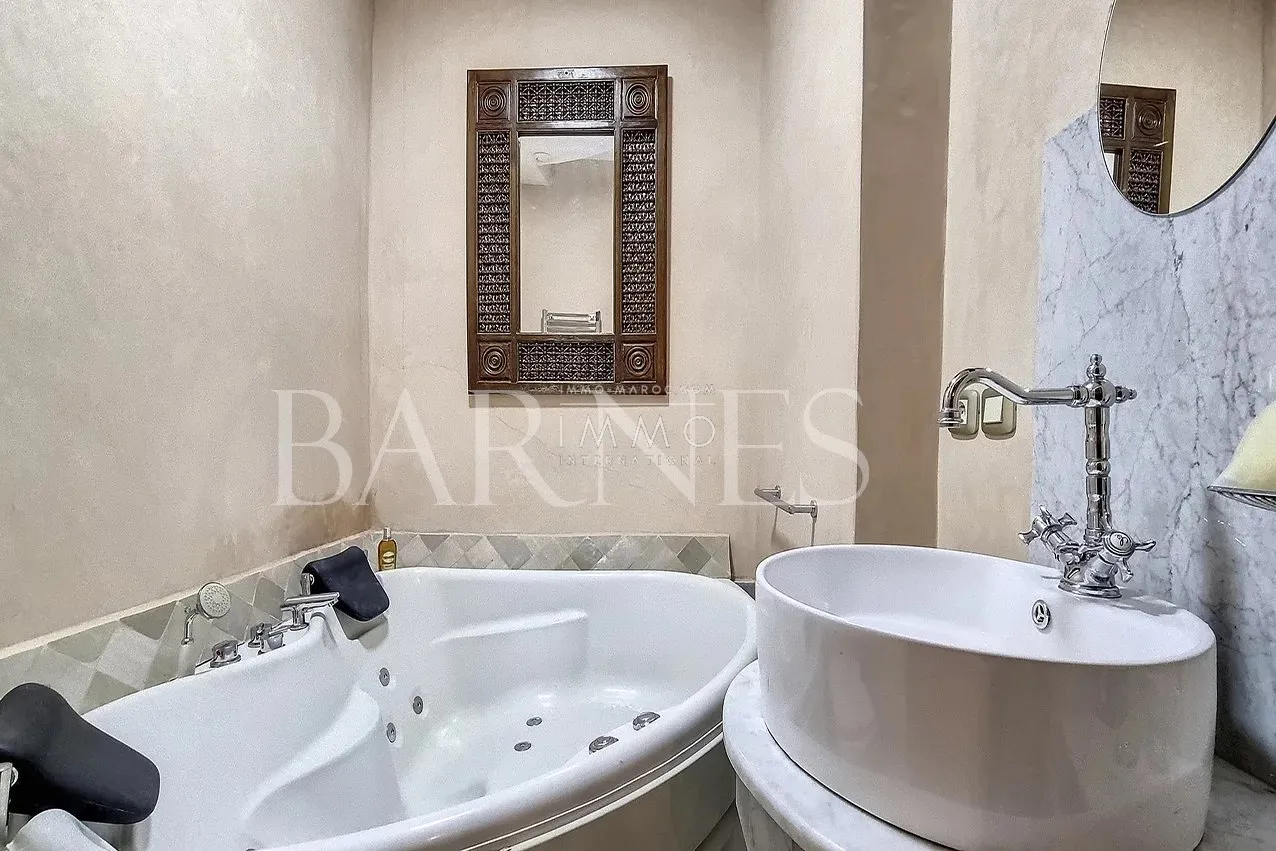 "splendid luxurious residential riad"