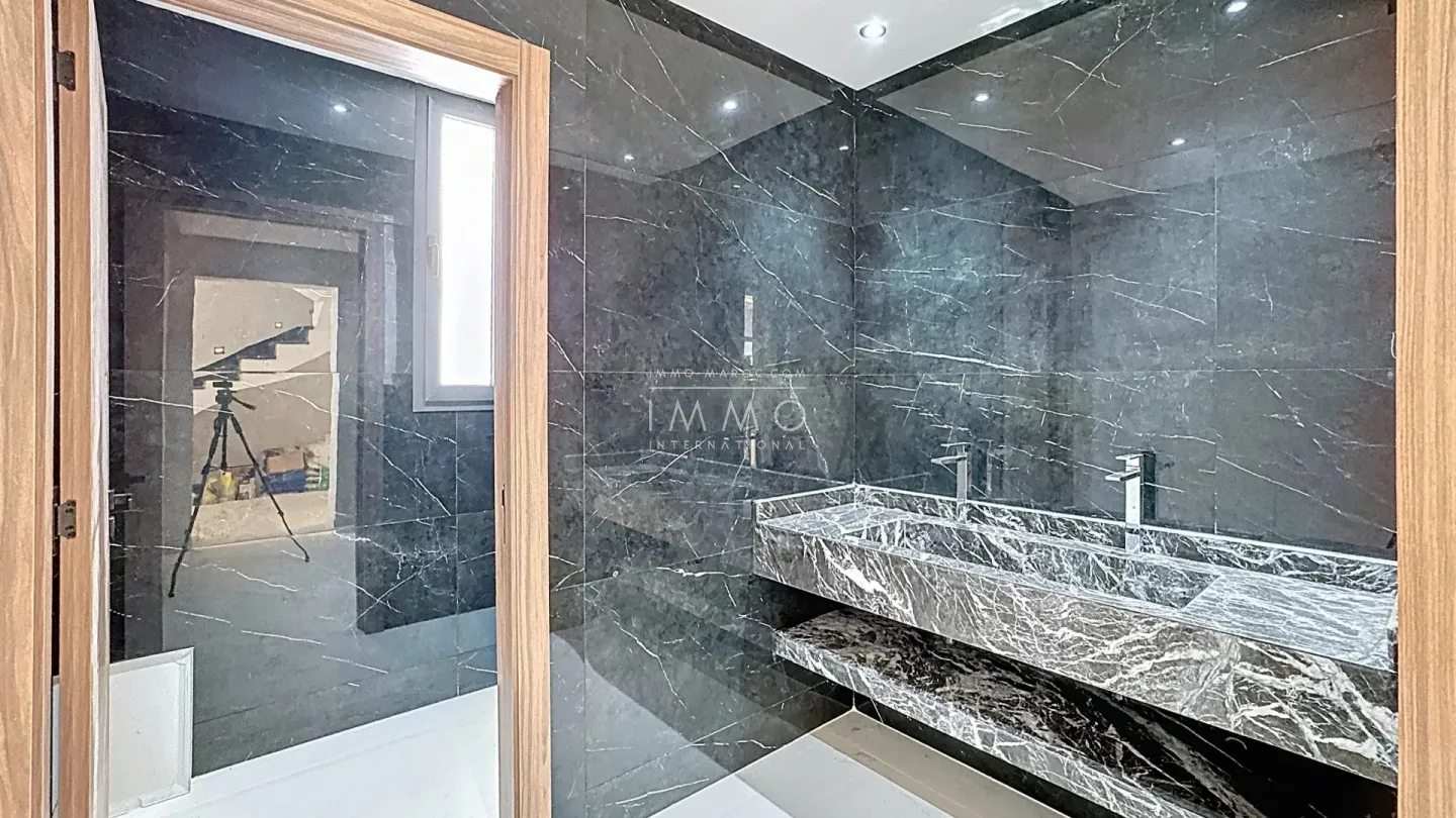 Villa for sale with a view of the atlas mountains – agdal, marrakech.