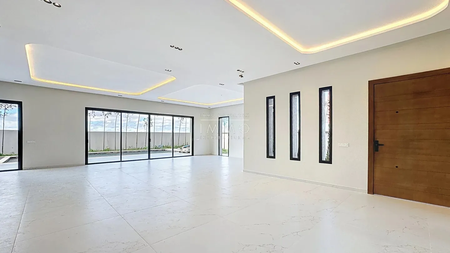 Villa for sale with a view of the atlas mountains – agdal, marrakech.