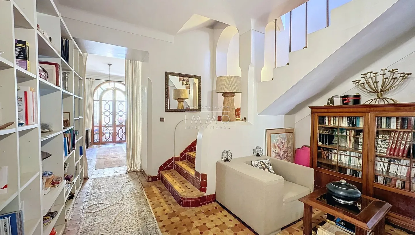 Villa for sale in the targa neighborhood.