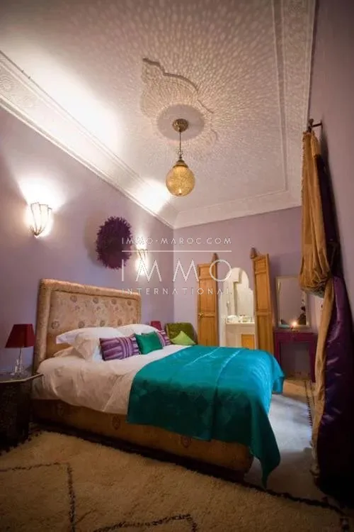 For sale: riad guest house – 700,000 euros.