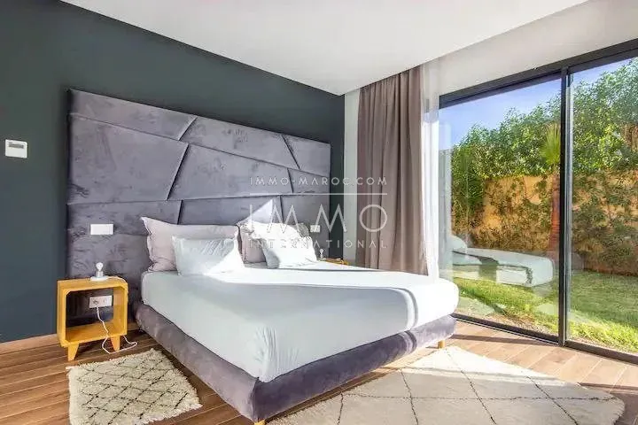 Villa moderne de plain-pied avec 5 chambres