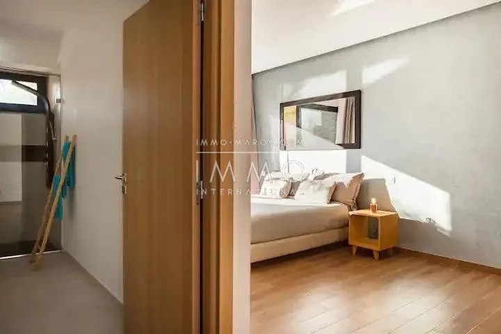 Villa moderne de plain-pied avec 5 chambres