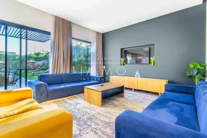 Villa moderne de plain-pied avec 5 chambres