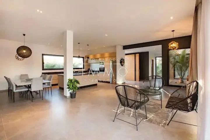 Villa moderne de plain-pied avec 5 chambres