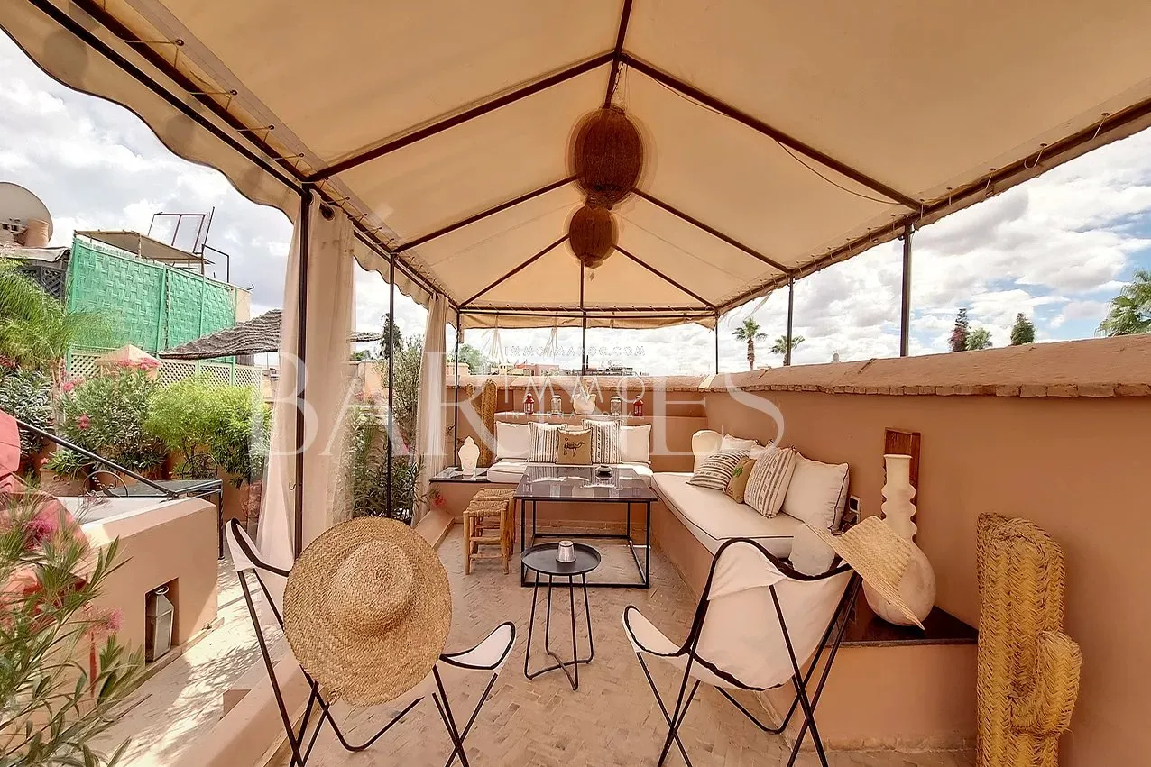 Ideally located in the historic heart of the city, nestled around the spice square