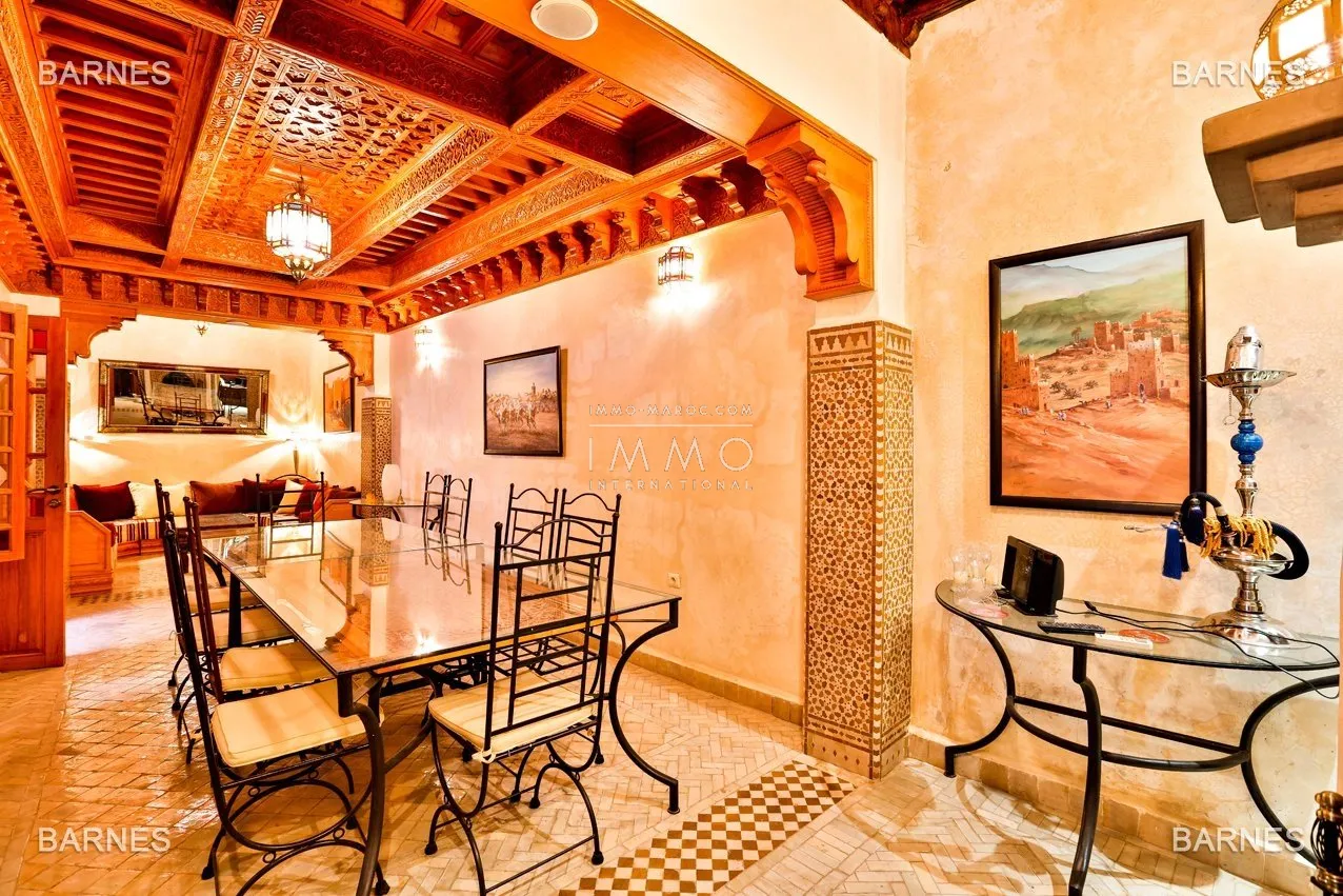 Riad , 6 suites, 6 baths, living room, fireplace , dining room , large pool , jacuzzi , patio, terrace, elevator.
