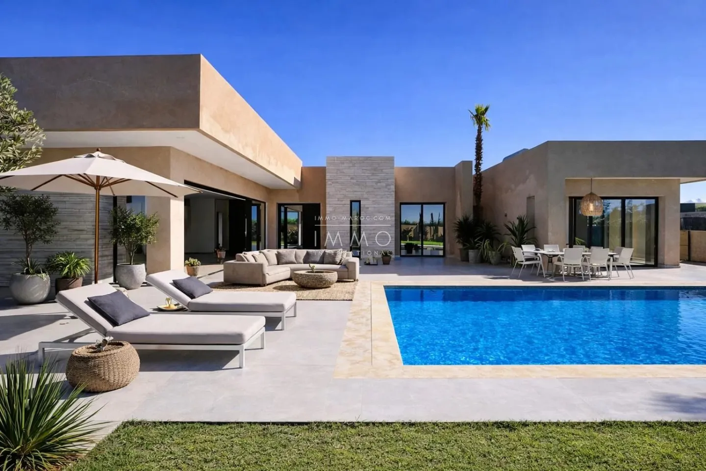 Contemporary single-story villa on a 1,350 m² plot – delivery in 2025.