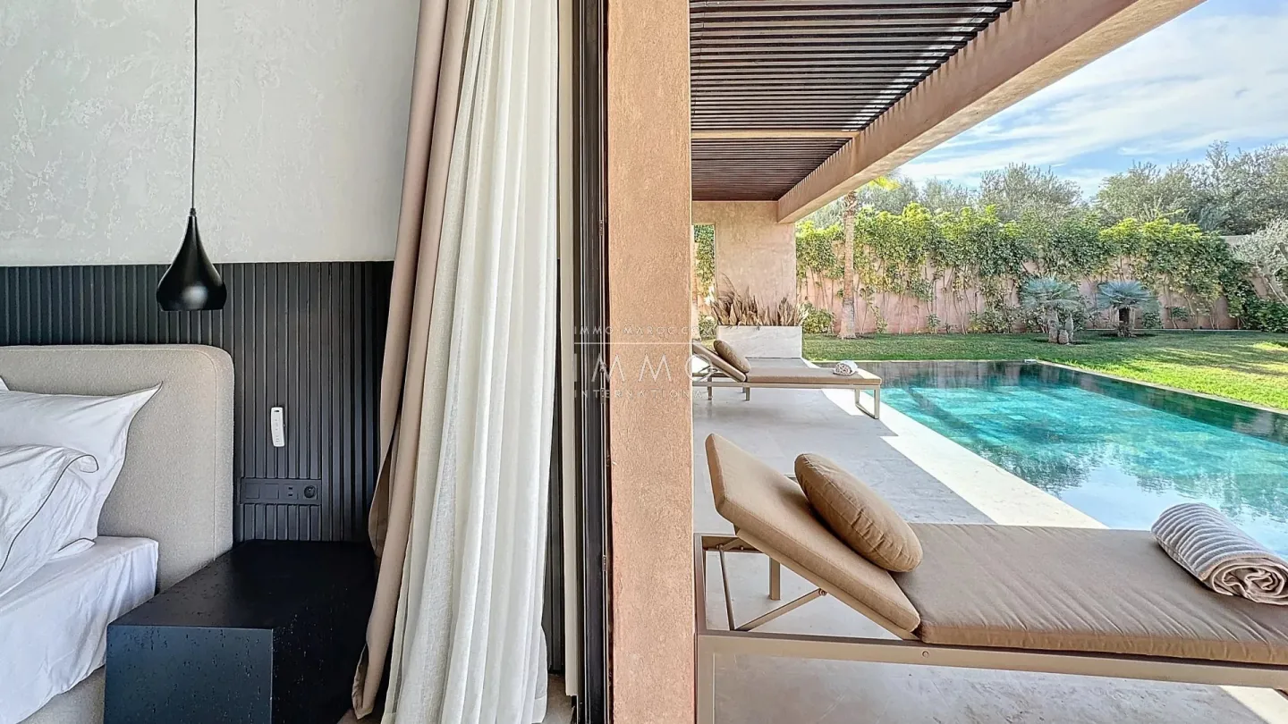 Contemporary villa under construction