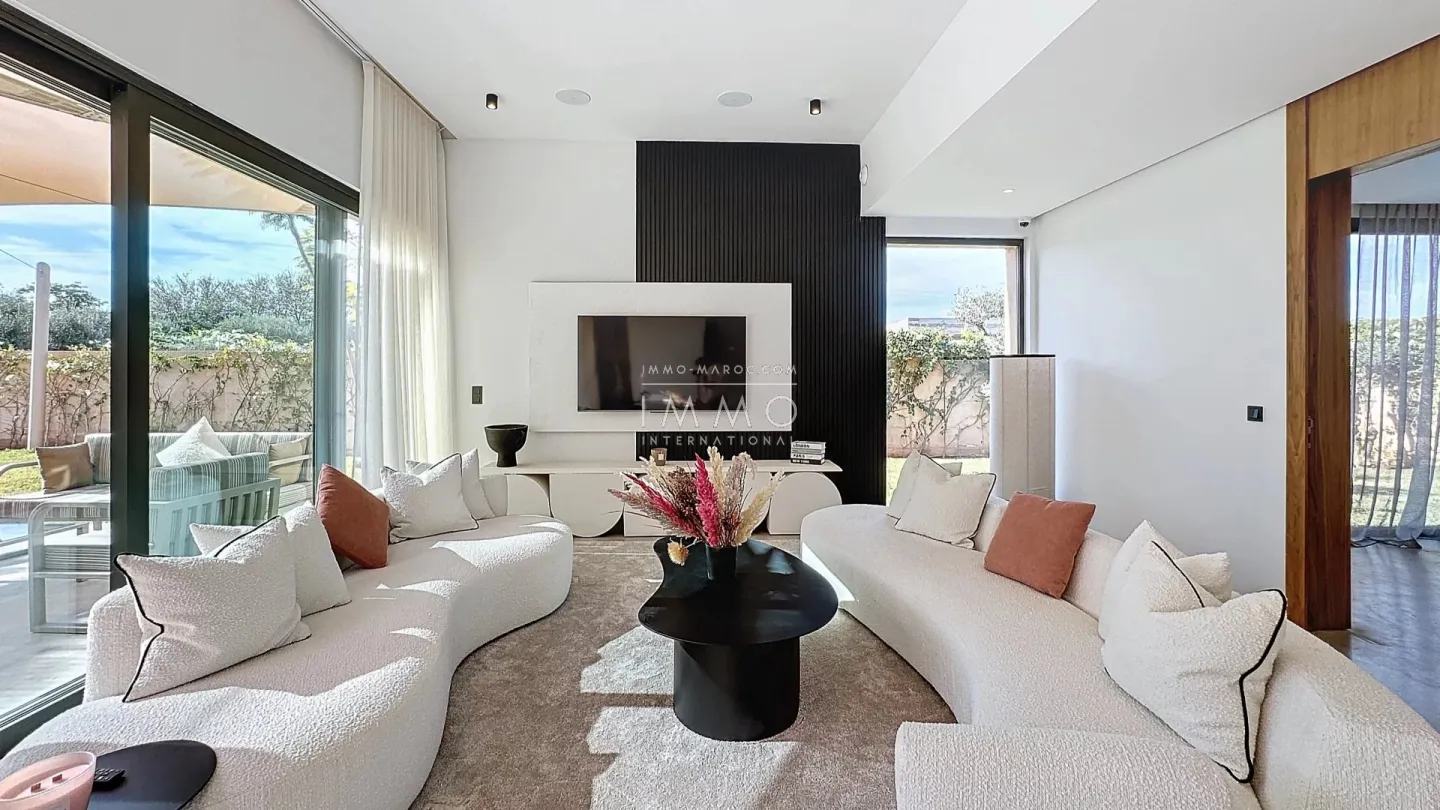 Contemporary villa under construction