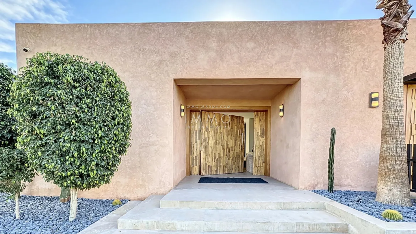 Contemporary villa under construction