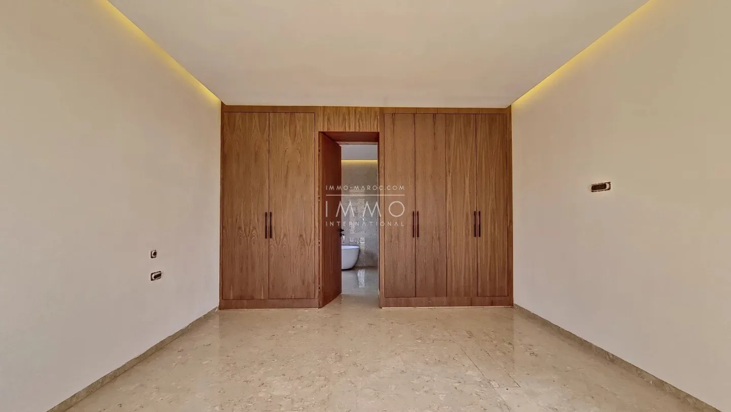 "new program! amizmiz road"