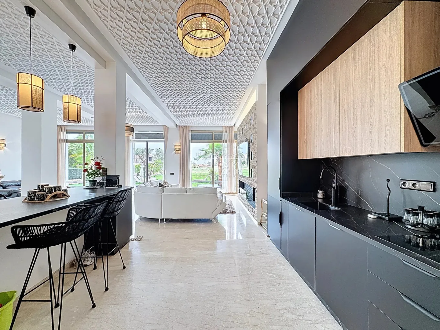 For sale - prestigious golf-front villa in argan.