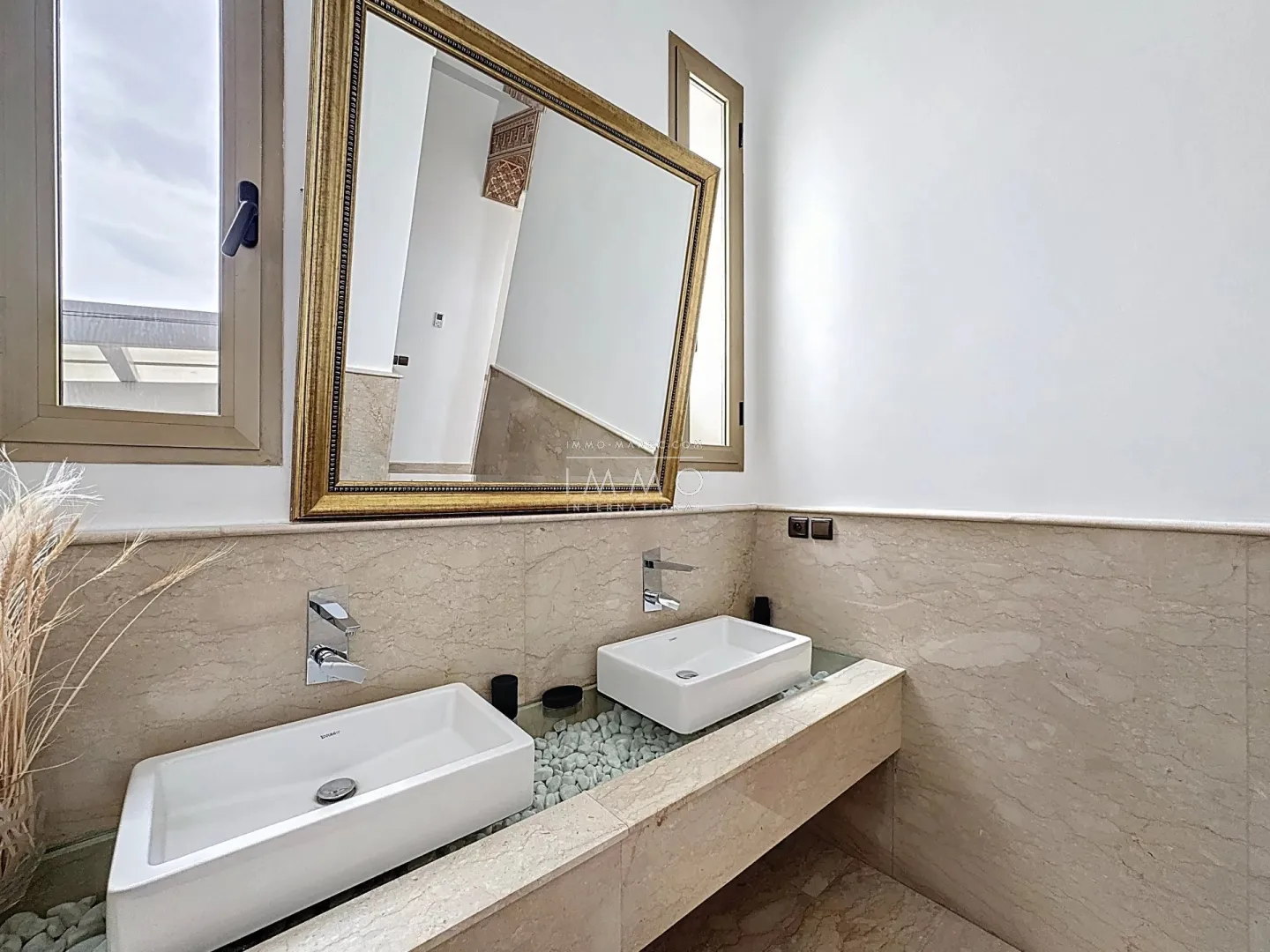 For sale - prestigious golf-front villa in argan.