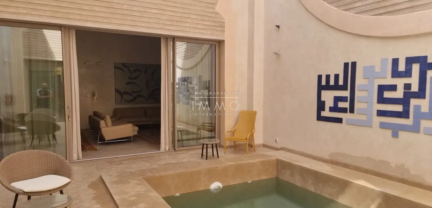 Superb guest house for sale 80 meters from the ben youssef medersa in marrakech