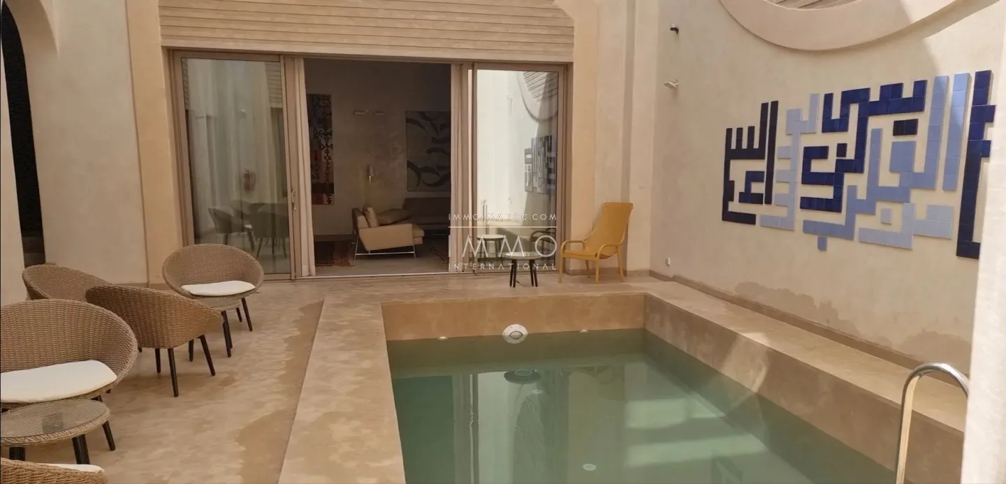 Superb guest house for sale 80 meters from the ben youssef medersa in marrakech