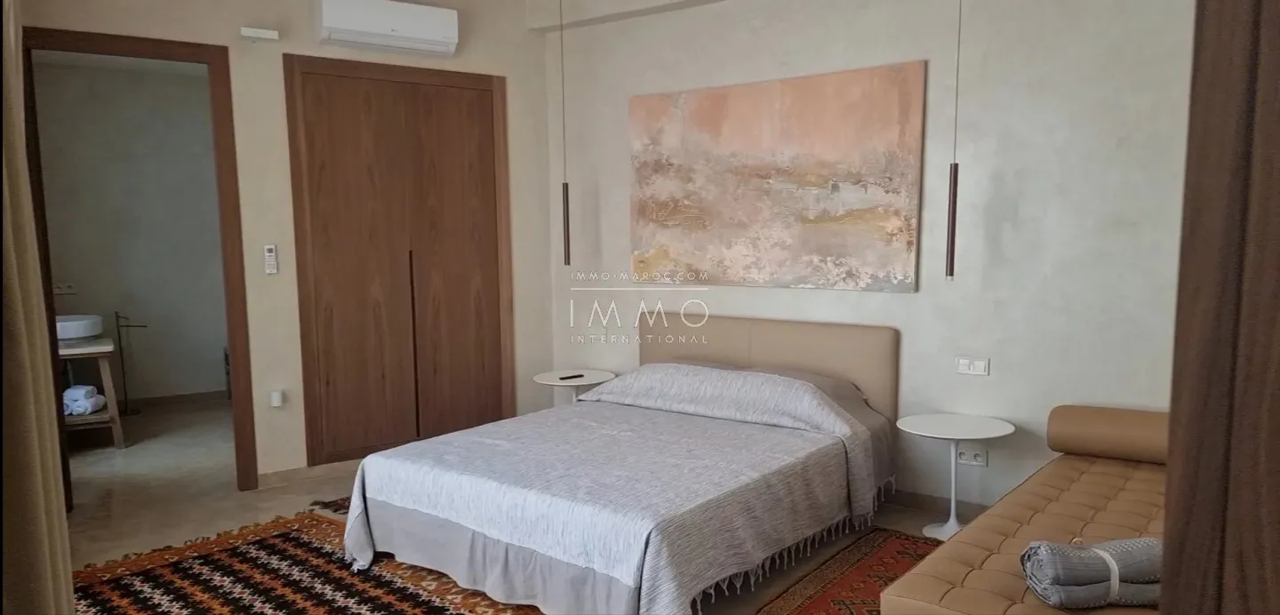 Superb guest house for sale 80 meters from the ben youssef medersa in marrakech