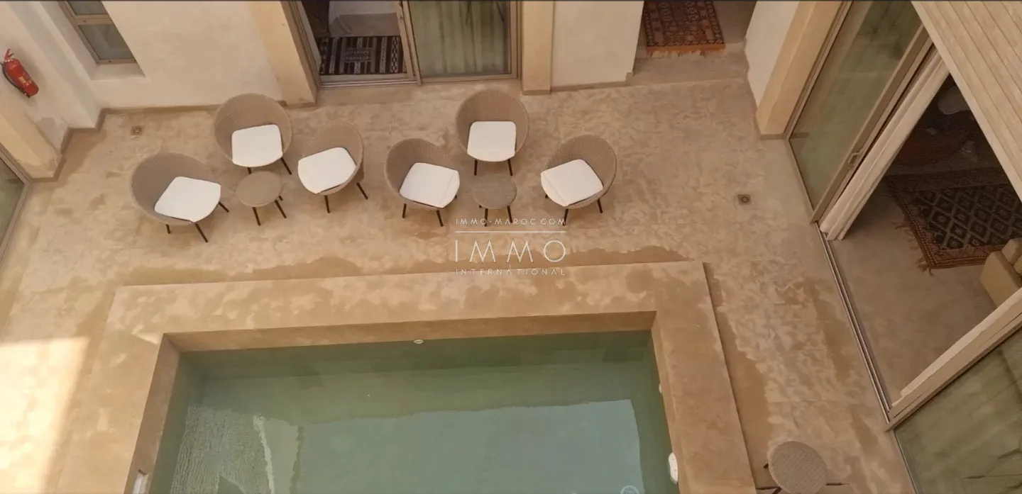 Superb guest house for sale 80 meters from the ben youssef medersa in marrakech