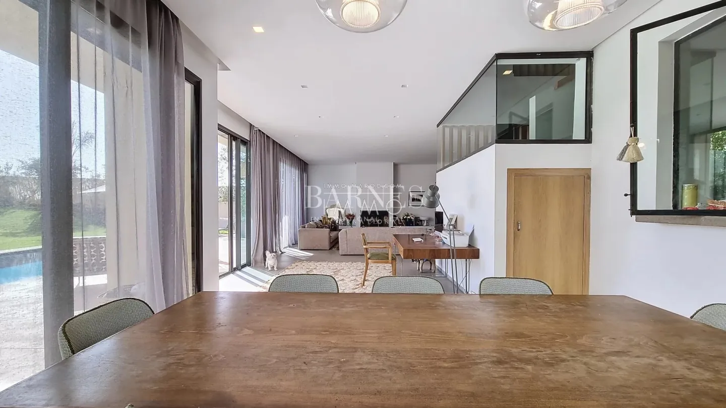 Luxury house for sale in marrakech, fronting a golf course.