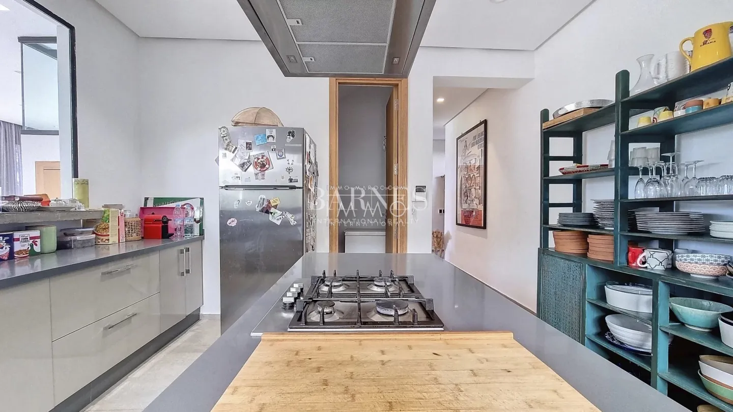 Luxury house for sale in marrakech, fronting a golf course.