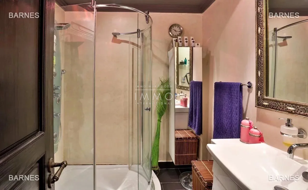 Sumptuous duplex with private heated pool