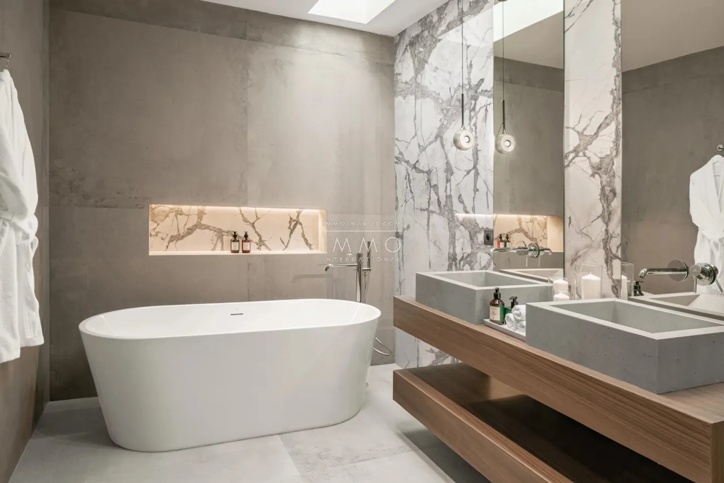 Contemporary single-storey villa