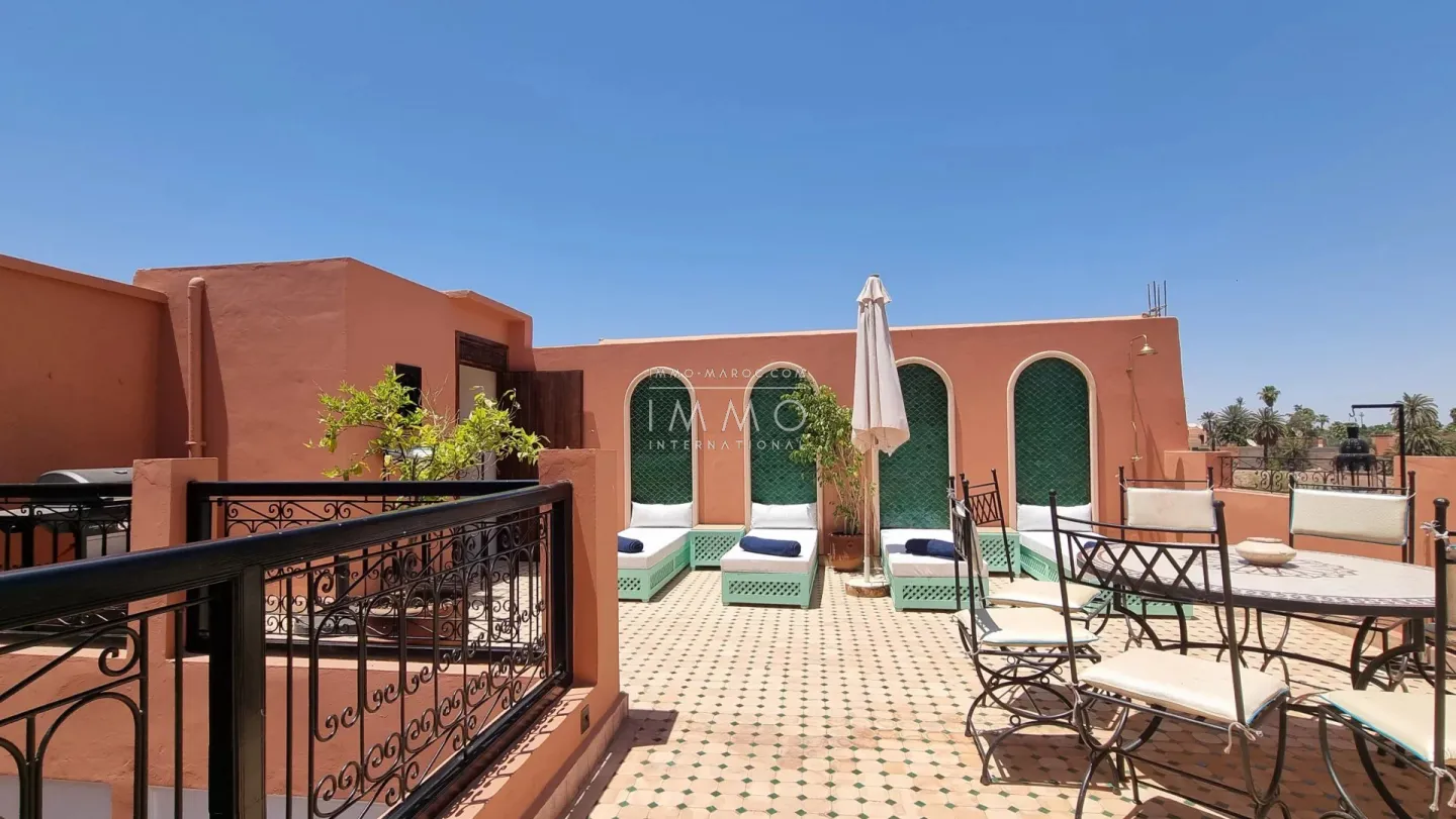 Beautiful 5-bedroom riad with bathrooms, located in the sidi mimoun district, for sale