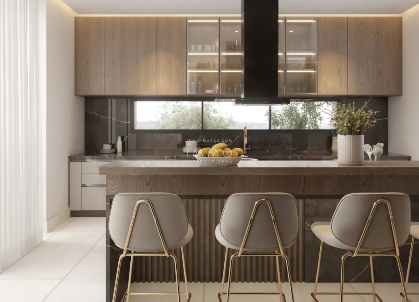 Single-story architect-designed villa on a 2400m² plot of land.