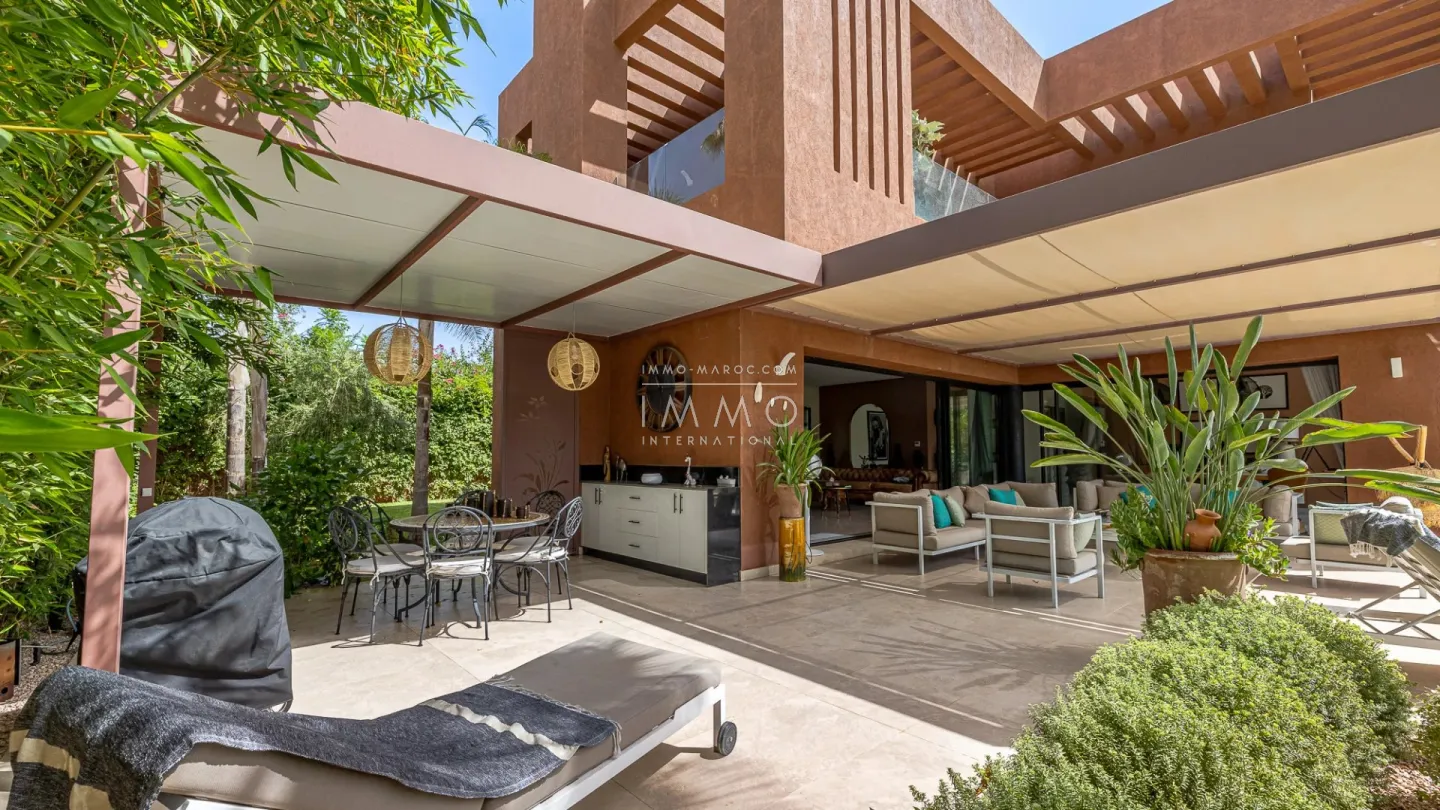Luxurious villa in marrakech with swimming pool and private garden