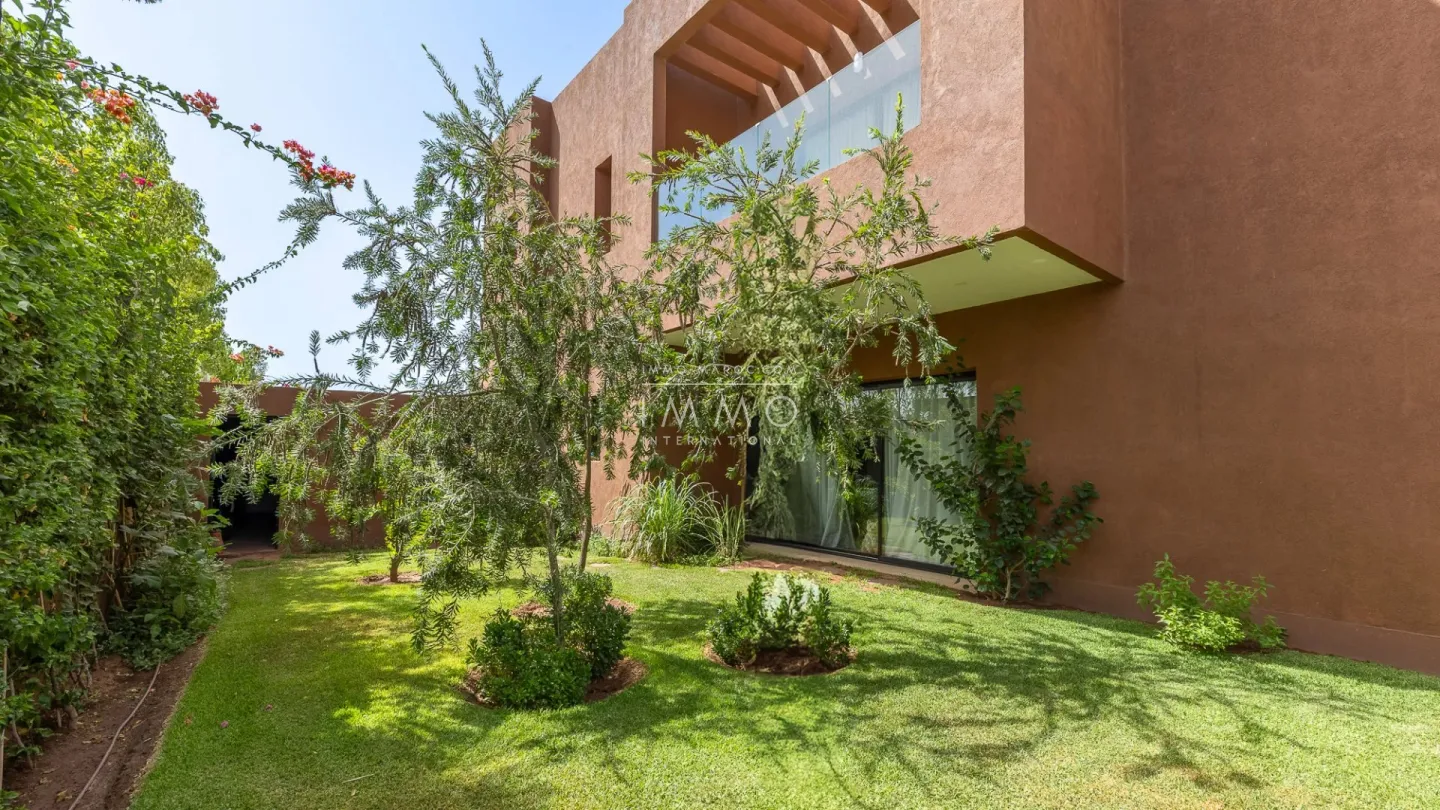 Luxurious villa in marrakech with swimming pool and private garden