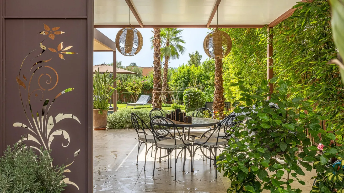 Luxurious villa in marrakech with swimming pool and private garden