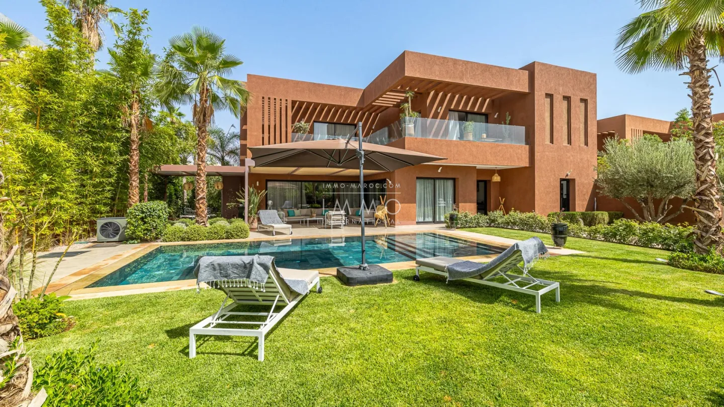 Luxurious villa in marrakech with swimming pool and private garden