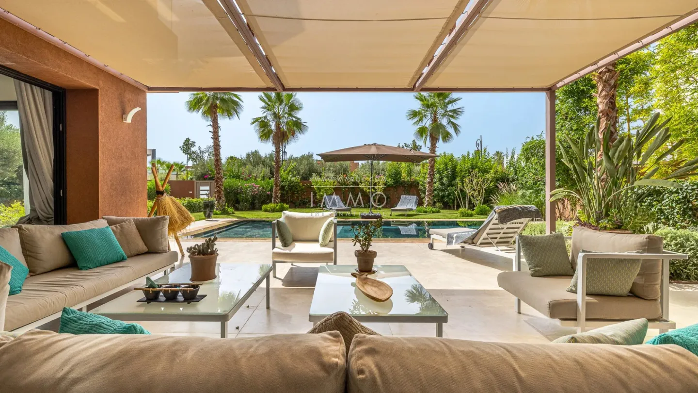 Luxurious villa in marrakech with swimming pool and private garden