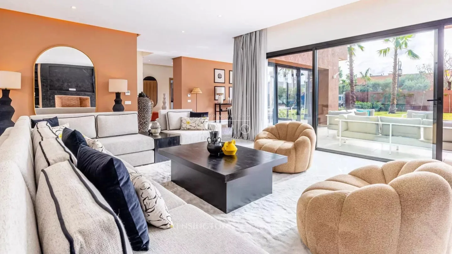 Luxurious villa in marrakech with swimming pool and private garden