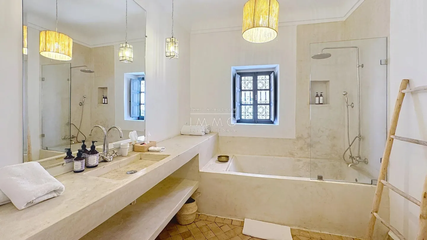 Exceptional riad for sale in the heart of the medina of marrakech