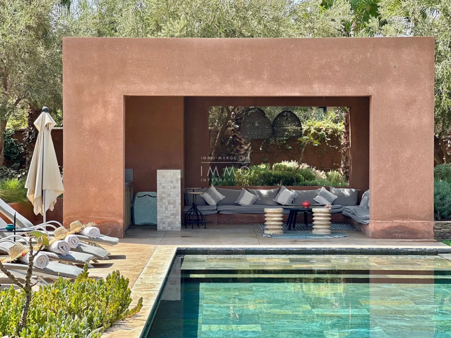Luxury contemporary villa with infinity pool for sale on the ourika road in marrakech.