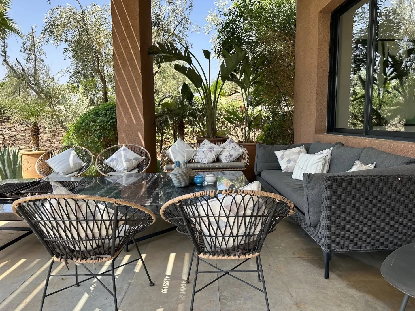 Luxury contemporary villa with infinity pool for sale on the ourika road in marrakech.