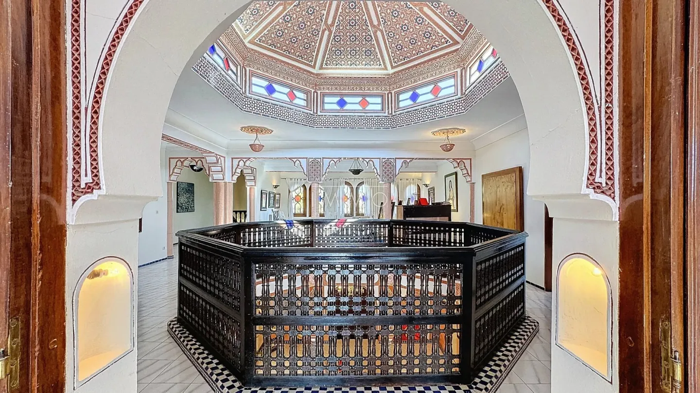 For sale – prestigious riad-style villa in targa, marrakech