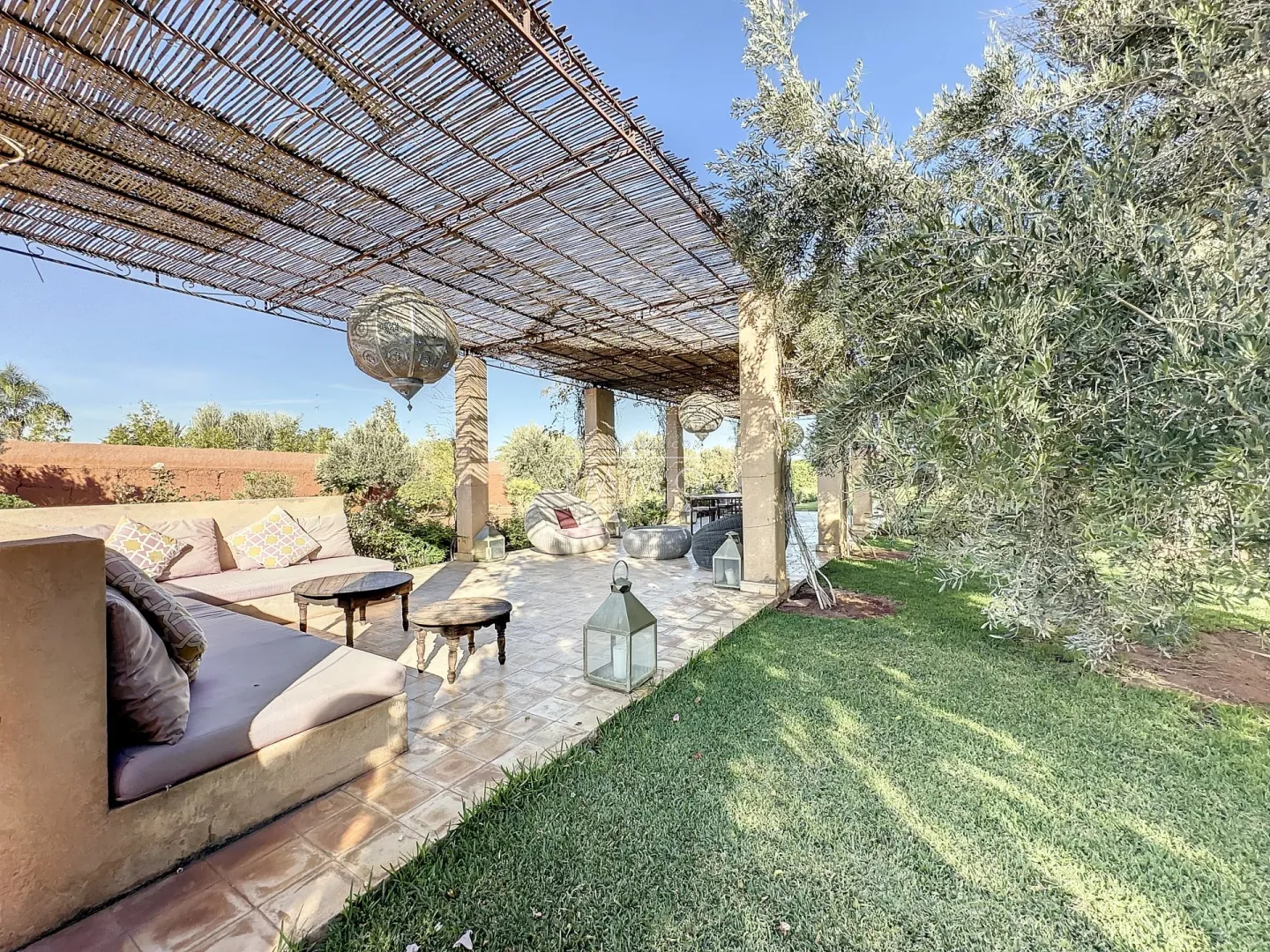 Contemporary house with vna (certificate of non-agricultural use) on the amizmiz road.