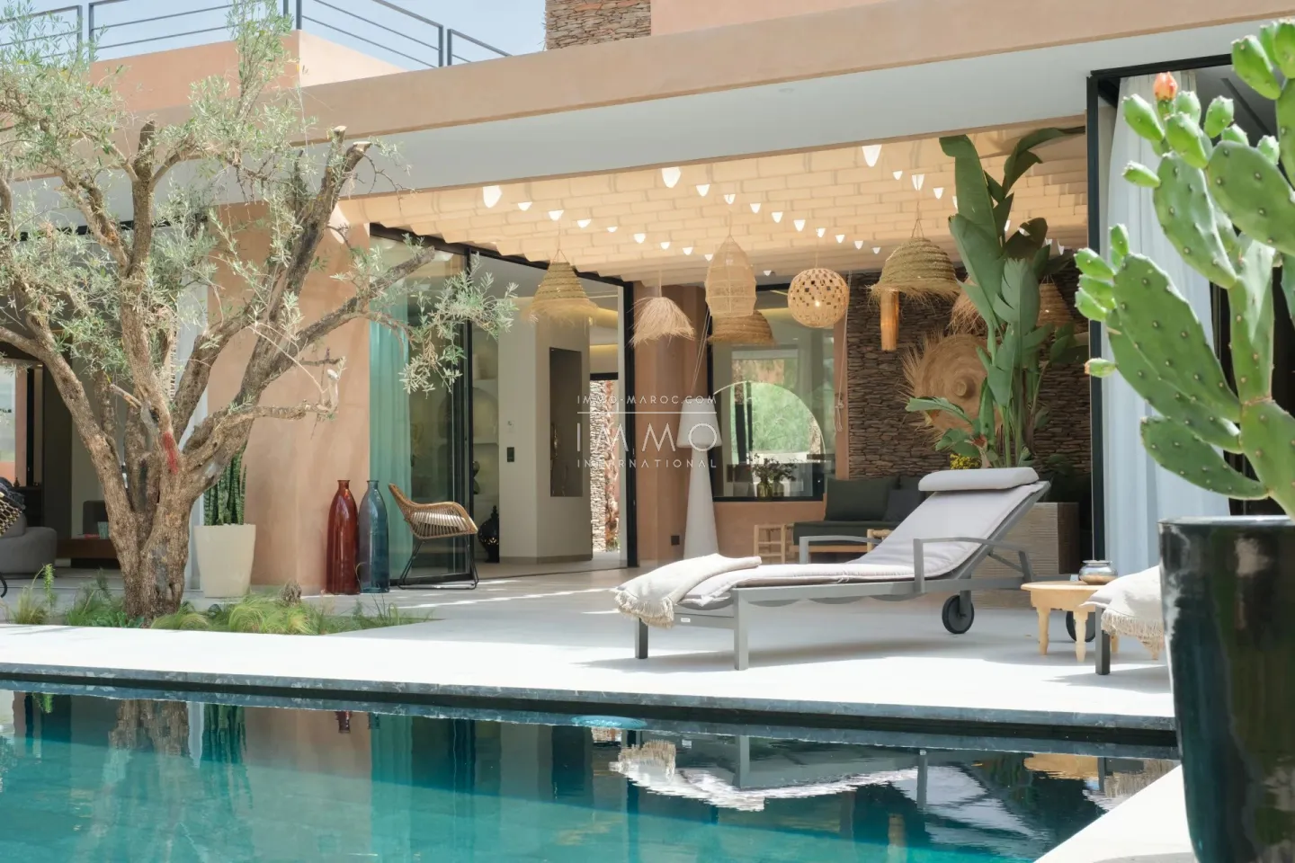 Contemporary house for sale  amelkis 1