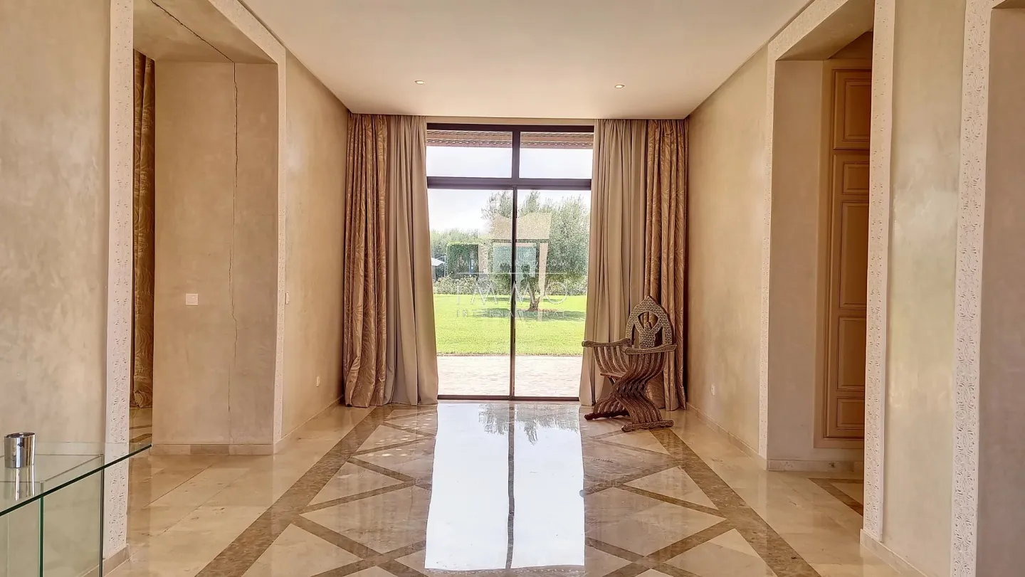 Beautiful villa facing the atlas mountains vna ok