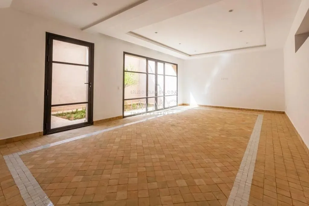 Golf front villa in amelkis