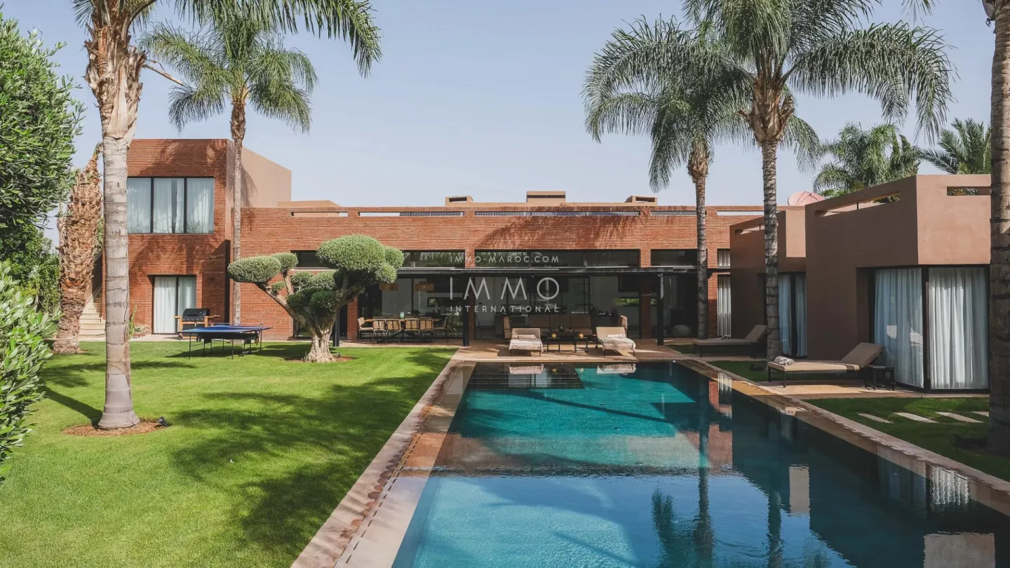 Contemporary villa for sale on the golf course of al maaden, marrakech