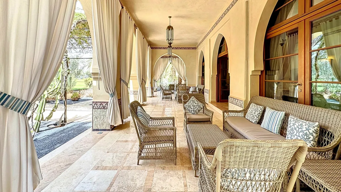 Exceptional moroccan palace - for sale palmeraie marrakech